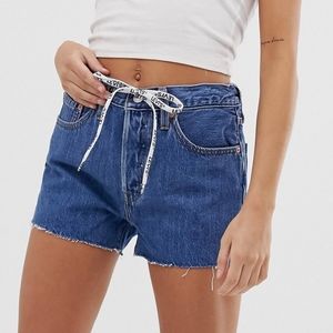 NWT Levi's 501 high waist shorts with drawstring
